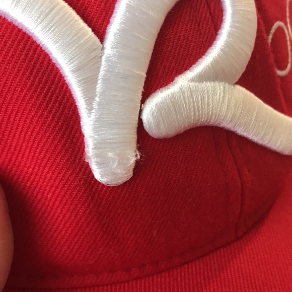 Men’s Rocawear Fitted Cap - Picture 7 of 8